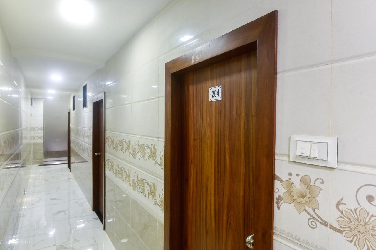 Oyo 63295 T Junction Residency Hotel Mumbai  Buitenkant foto
